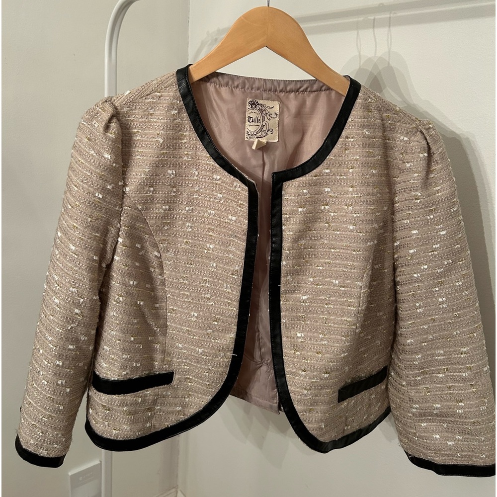 Anthropologie Tulle boucle with leather trim cropped blazer.